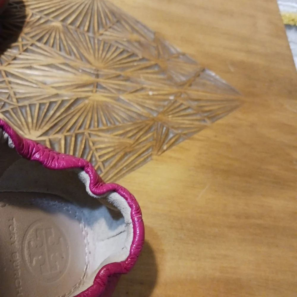 Tory Burch Pink Flats with Gold Logo - Picture 10 of 11